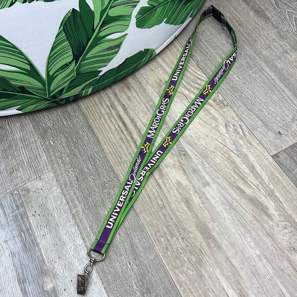 Universal Studios Orlando Mardi Gras Lanyard - Picture 2 of 8